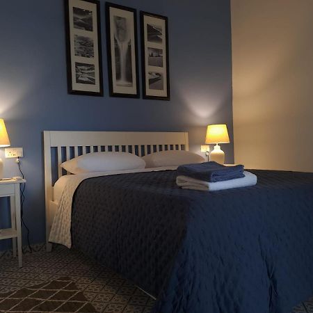 فيلا Door Nine -Townhouse With Harbour Views إيل فورجانا المظهر الخارجي الصورة